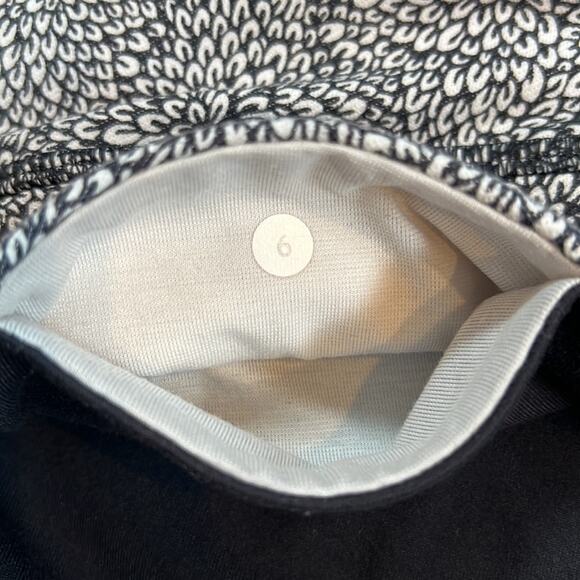 Lululemon Wunder Under Leggings. Plush Petal Floral Print - Size 6 - Picture 5 of 10